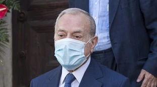 Gianni Letta, il "grillino": retroscena, una mossa spregiudicata per portare Berlusconi al Quirinale