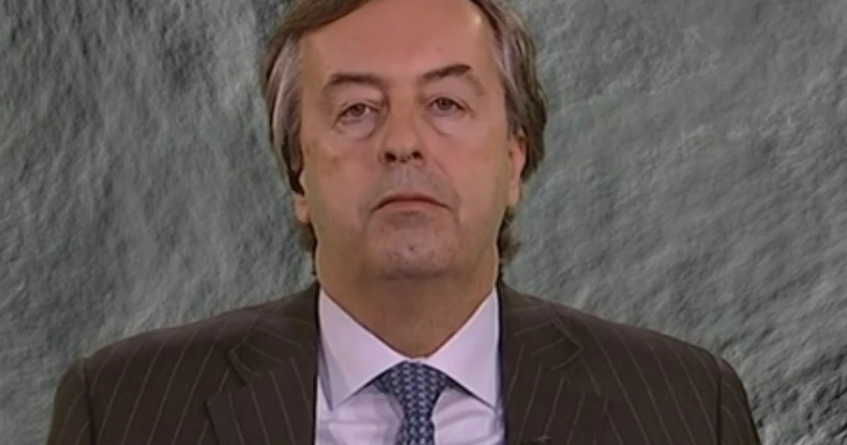 Coronavirus, Roberto Burioni: "Se il decreto non funziona, bisogna chiudere tutti in casa come a Wuhan"