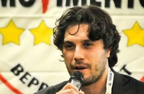 Matteo Salvini, il big grillino confessa: "Cosa hanno ottenuto Di Maio e Casaleggio per salvarlo"