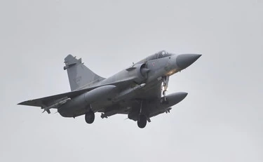 Taiwan, jet cinesi scomparsi dai cieli: "Una trappola per gli Usa"