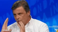 Carlo Calenda sbrocca per la foto di Conte e Olivia al Cinema America: "Raccapricciante"
