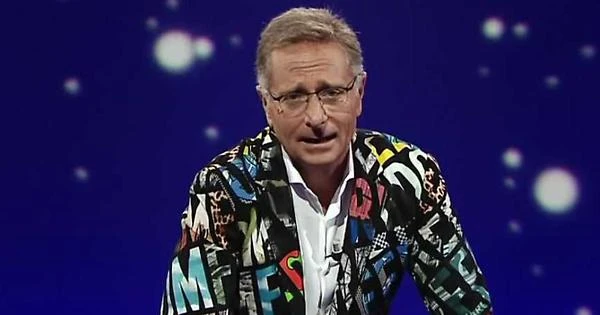 Dati di ascolto, Tale e quale show batte Scherzi a parte venerdì 16 novembre: share al 21,61%