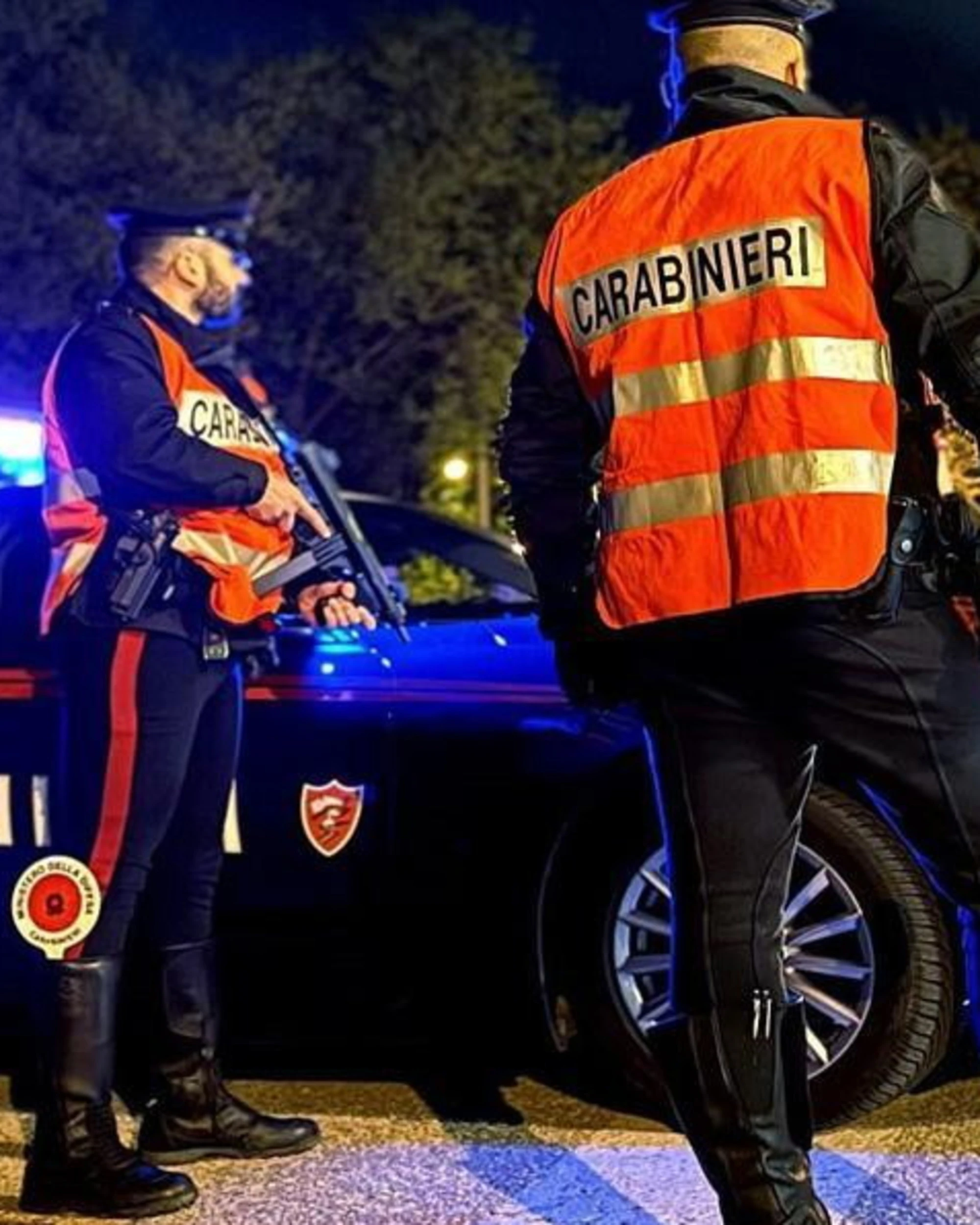 Sanremo, fugge all'alt e rifiuta l'alcoltest: 21enne aggredisce i carabinieri