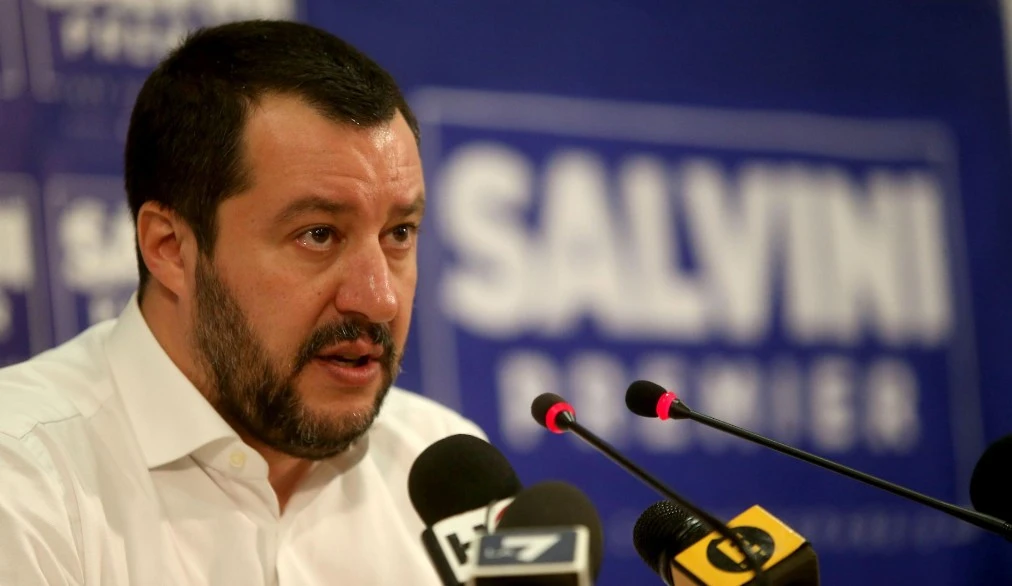 Matteo Salvini: "Maroni premier? Lo escludo, il candidato sono io"