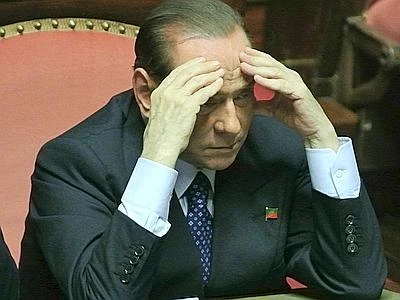 Legge Severino, Berlusconi: "Intervenga il governo"