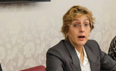 Ddl stupro, sceneggiata della sinistra: tutti fuori dall'Aula, si scatena il caos