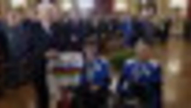 Mattarella agli atleti paralimpici: contribuite alla crescita civile