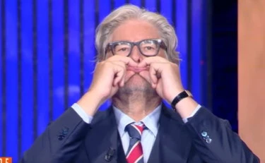 https://media.liberoquotidiano.it/XUMmZsJ2-yo66PJVBWfUFgZJ6D9aKXAcFpCgOk3TZMs/width:800/quality:90/aW1hZ2VzLzIwMjYvMDUvMDgvMDgzMTQ2ODMxLTJiM2ZjYjY5LTM3ZWYtNGQ0YS1hYmJhLWQ2ZDFmMTZkMzkxMS5qcGc.webp