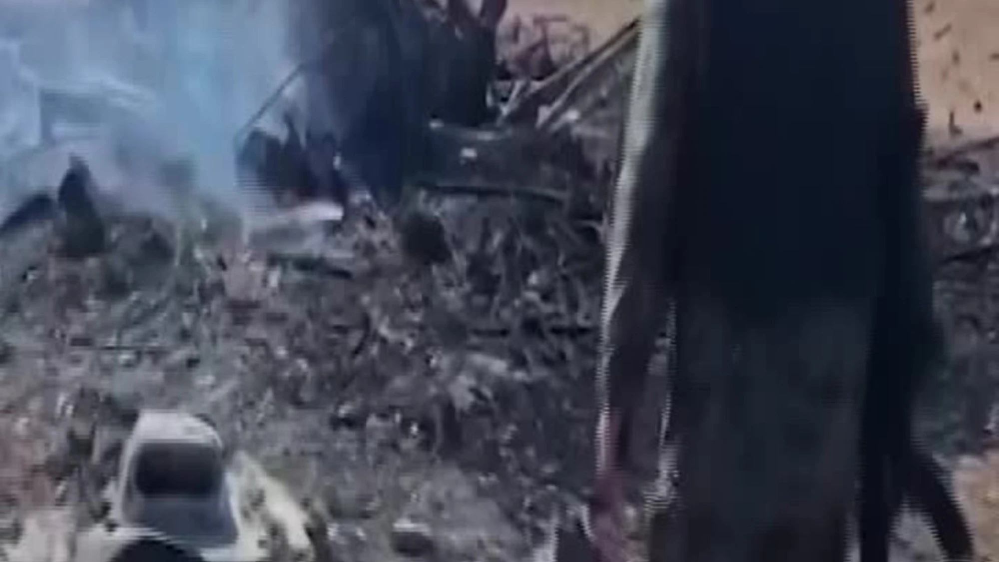 Iran, la tv mostra le foto di presunti resti di un aereo USA abbattuto