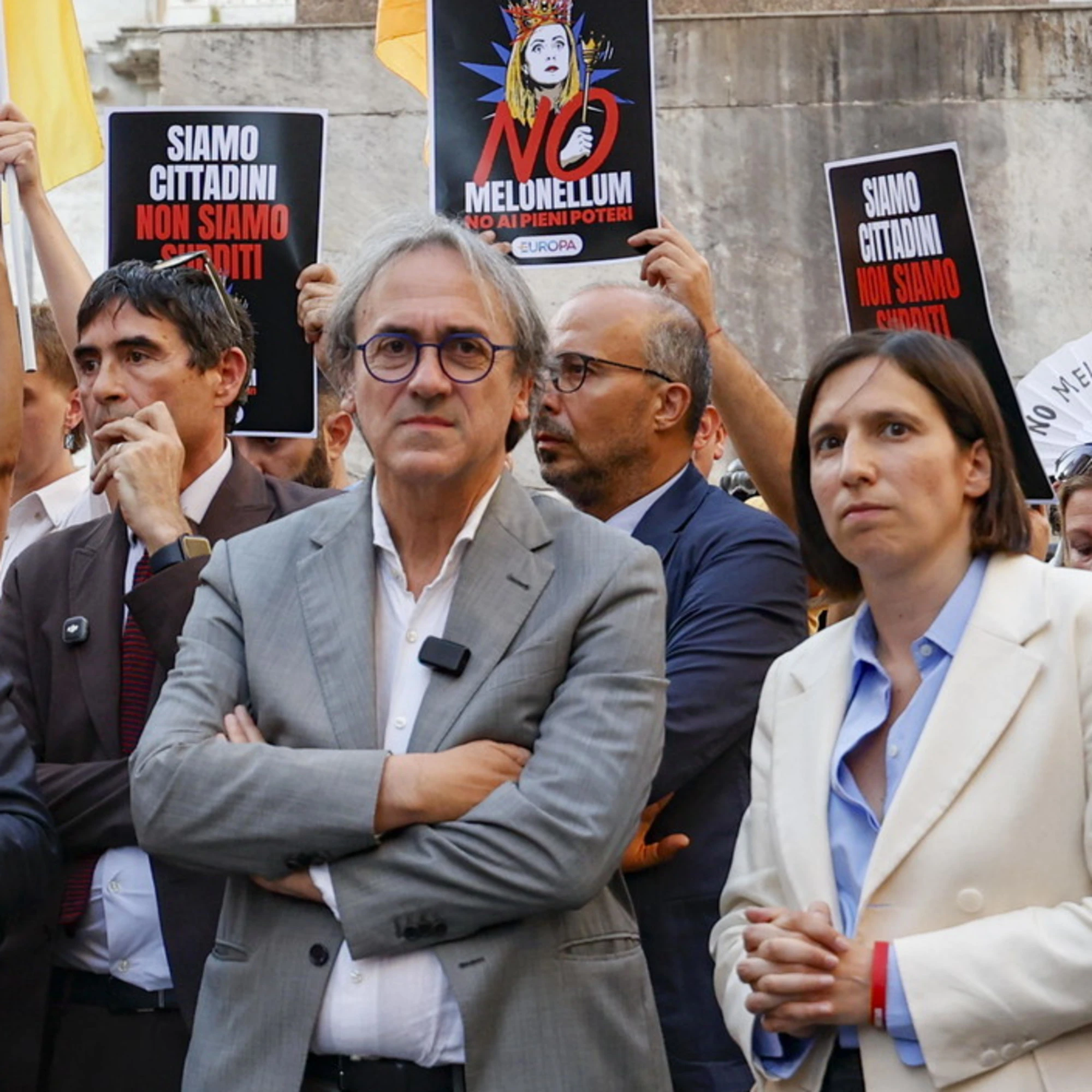 Antisemitismo, sinistra divisa in tre