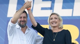 Pd, Firenze vietata a Salvini: "No al cantiere nero"