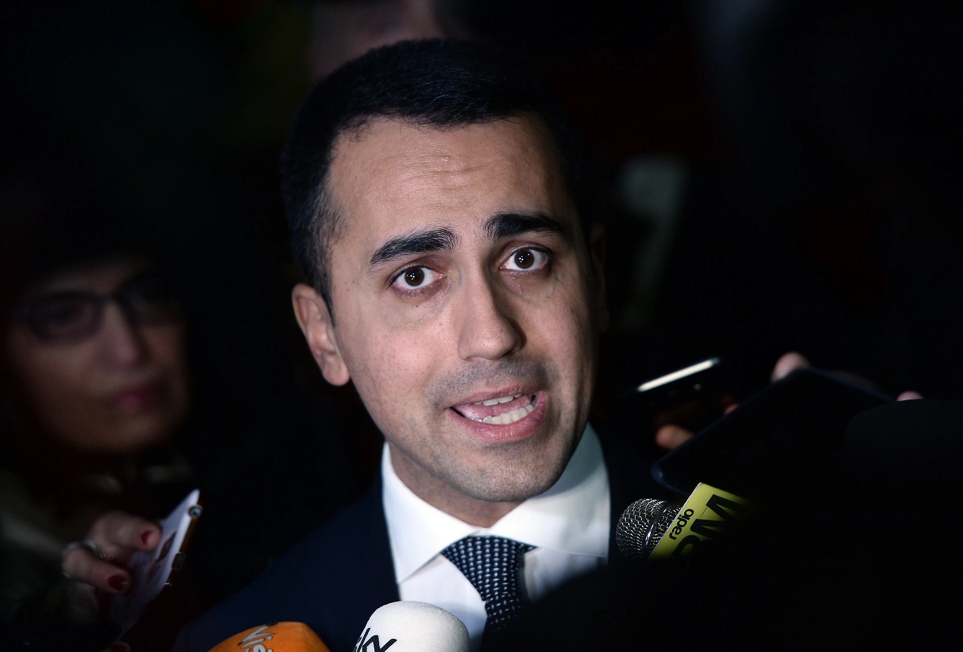 Luigi Di Maio disperato, la fronda M5s che vuole salvare Matteo Salvini: uno scenario clamoroso