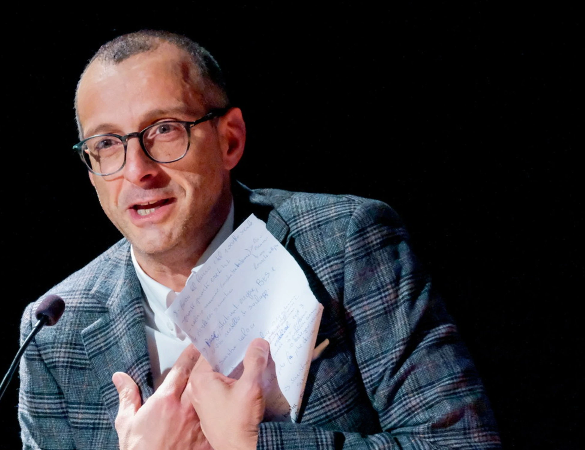 Matteo Ricci, altri guai: ufficio in omaggio (e scatta la denuncia)