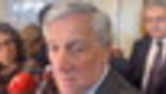 https://media.liberoquotidiano.it/XeecgpTXMuwr3cvcJBPZoBZFoewZ_z1BsstUDFVvJhE/width:800/quality:90/aW1hZ2VzLzIwMjYvMDUvMDcvMTUyOTIzMzI3LTE0ZWNmYWVkLTE0Y2QtNGY4Yy1hYjZmLThhZDRlMGM5NDI5NC5qcGc.webp