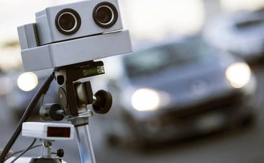 Autovelox e intelligenza artificiale: multe, perché siamo rovinati