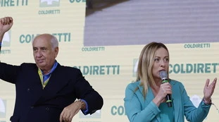 Giorgia Meloni a Coldiretti: l'annuncio che fa scattare la standing ovation