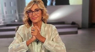 Myrta Merlino, "disgrazia" prima della diretta: a L'aria che tira... ridotta così