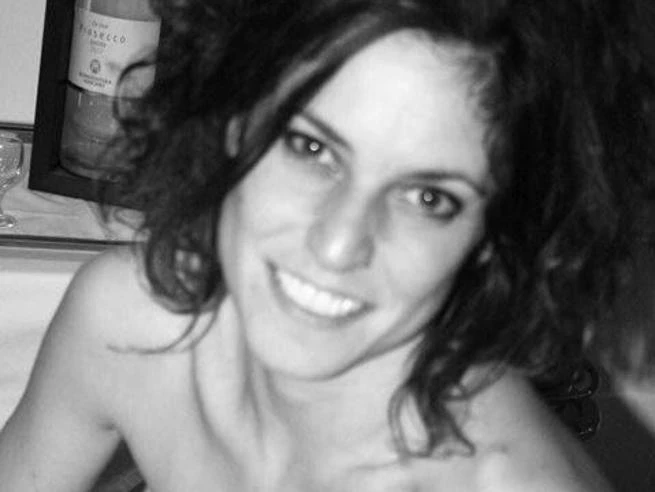 Stilista morta impiccata, parla il fidanzato indagato: "Amavo Carlotta e lei..."