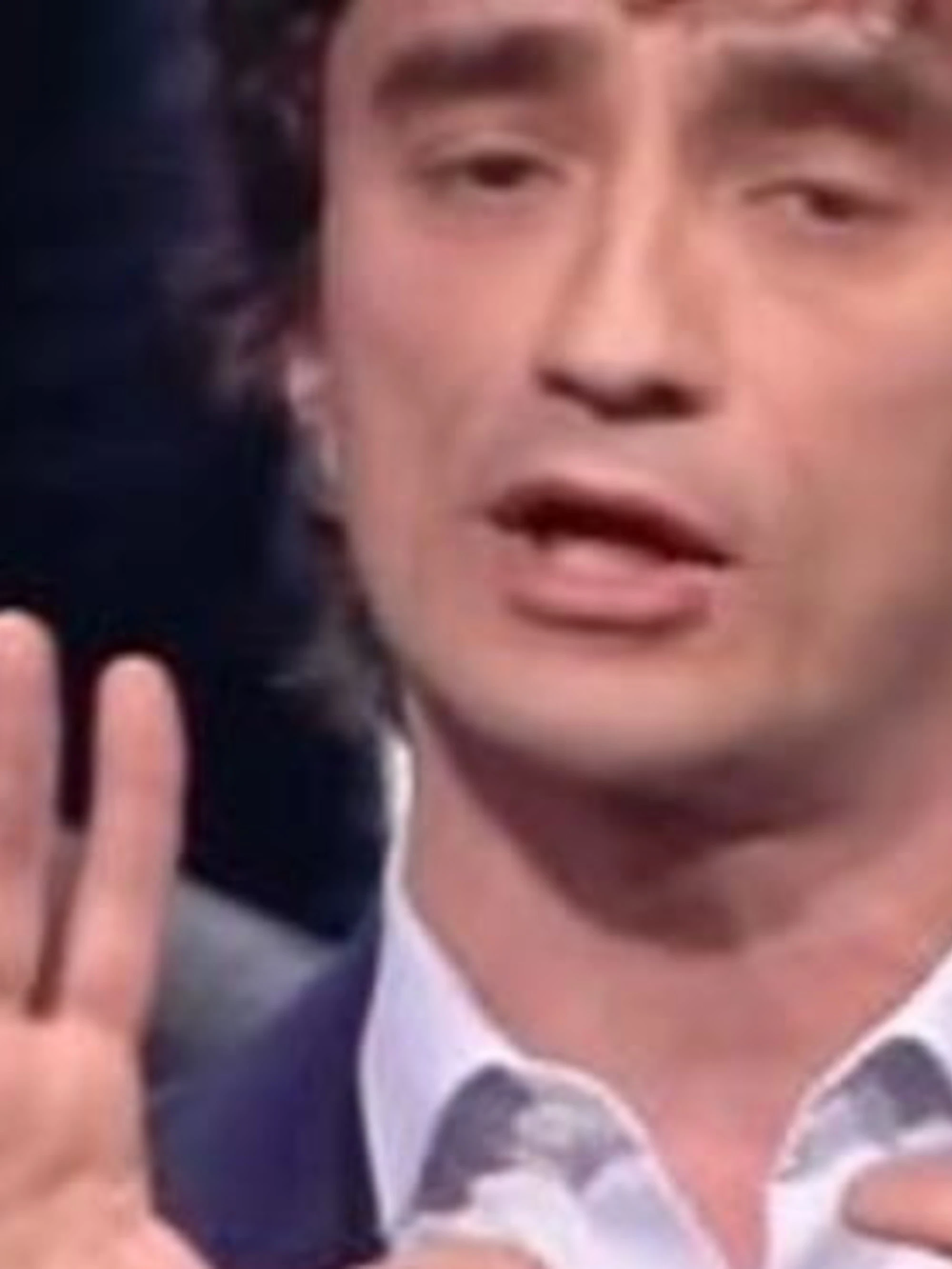 Bignami zittisce Schlein: "I migranti voleva portarli in Albania in poltrona?"