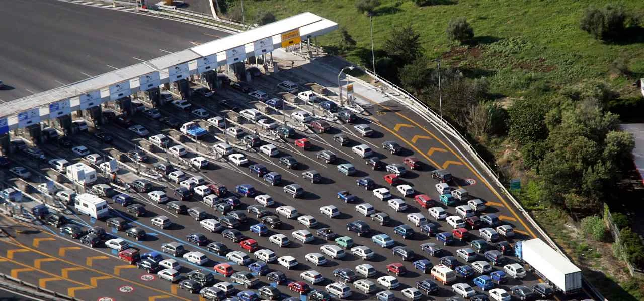Autostrade, sciopero dei casellanti: tutti i dettagli, come provare a salvarsi