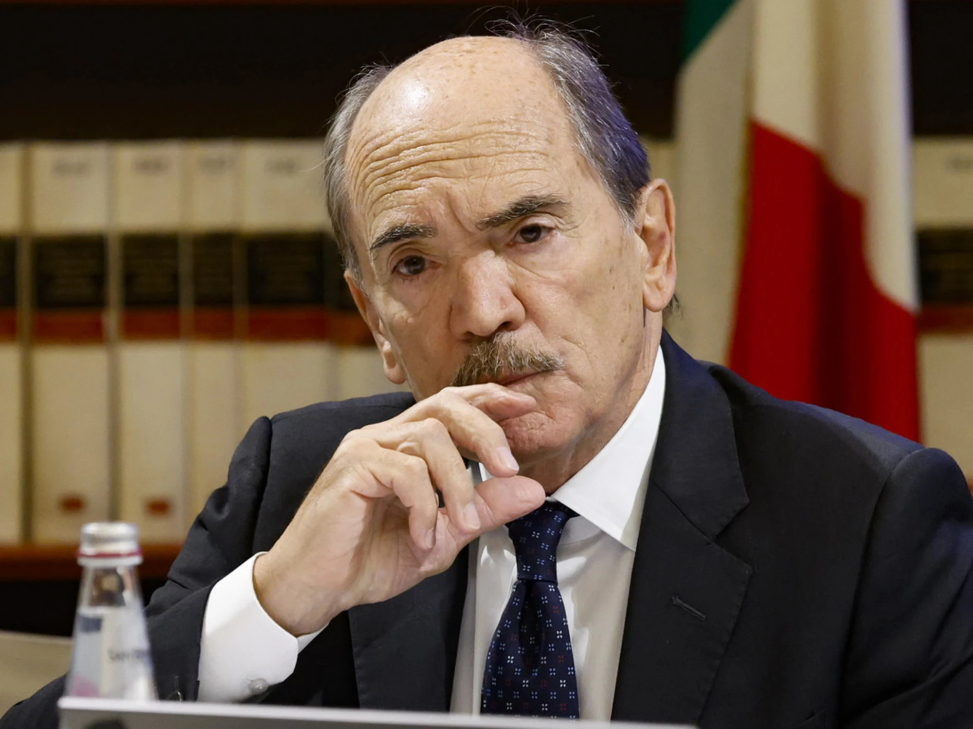 De Raho, quella strana indagine del grillino sulla Lega