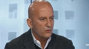 Augusto Minzolini su Enrico Letta a L'aria che tira: "Ci manca solo Romano Prodi al Quirinale", segretario ridicolizzato
