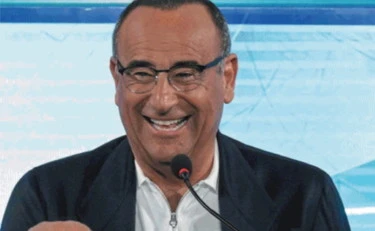 Sanremo 2026, più ospiti che artisti in gara: cosa rischia Conti