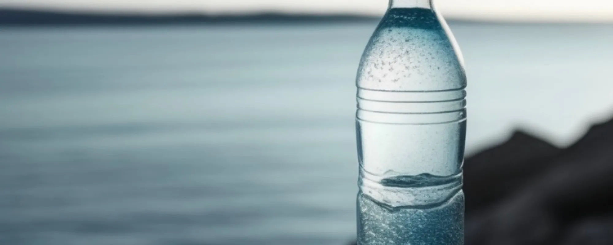 Ora sappiamo quanti litri d'acqua bisogna bere (davvero) ogni giorno