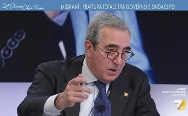 https://media.liberoquotidiano.it/XqQNDI3F8Jhw5gHCP453huGUbeN8_iCwPe6I4x_jeEk/width:800/quality:90/aW1hZ2VzLzIwMjYvMDYvMTIvMTUzNDQ4NjAxLTllYWJlOWNhLTM4ODEtNGFlNS04YTYwLWMxNjIzM2NhYjdiYi5qcGc.webp