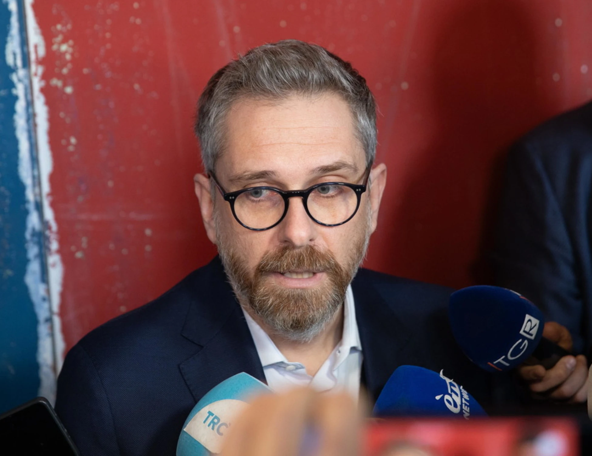 Michele Serra e la rieducazione del popolo al bel vivere a 30 all'ora