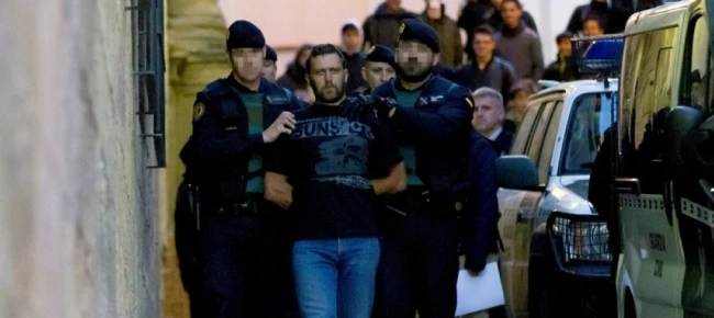 Igor il russo, il killer sprezzante non risponde ai pm. La figlia della vittima: &quot;Non avevo dubbi, spero in un processo immediato&quot;