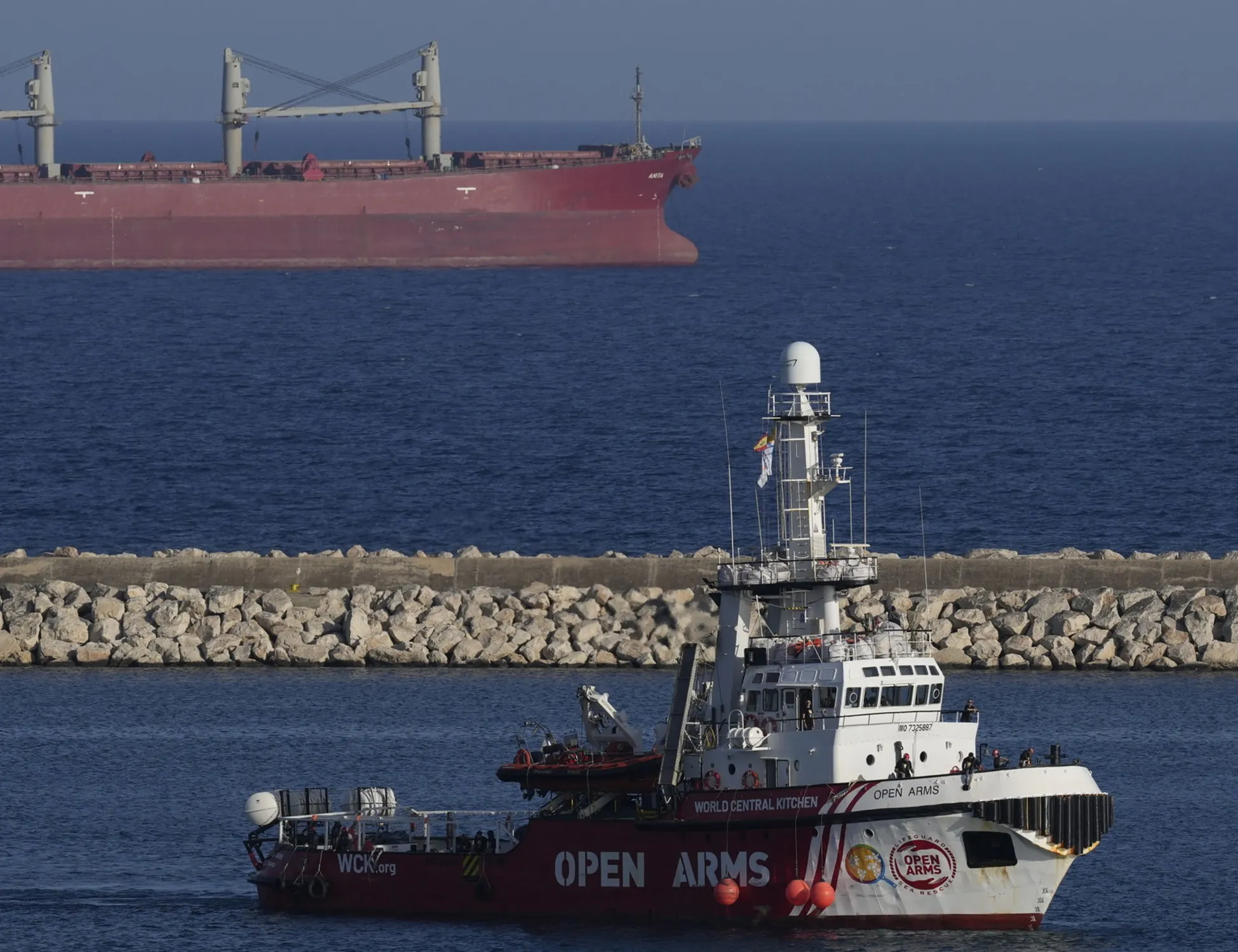 Open Arms, sfida a Ue e Meloni: "Pronta  e al governo Meloni: parte una nuova missione nel Mediterraneo