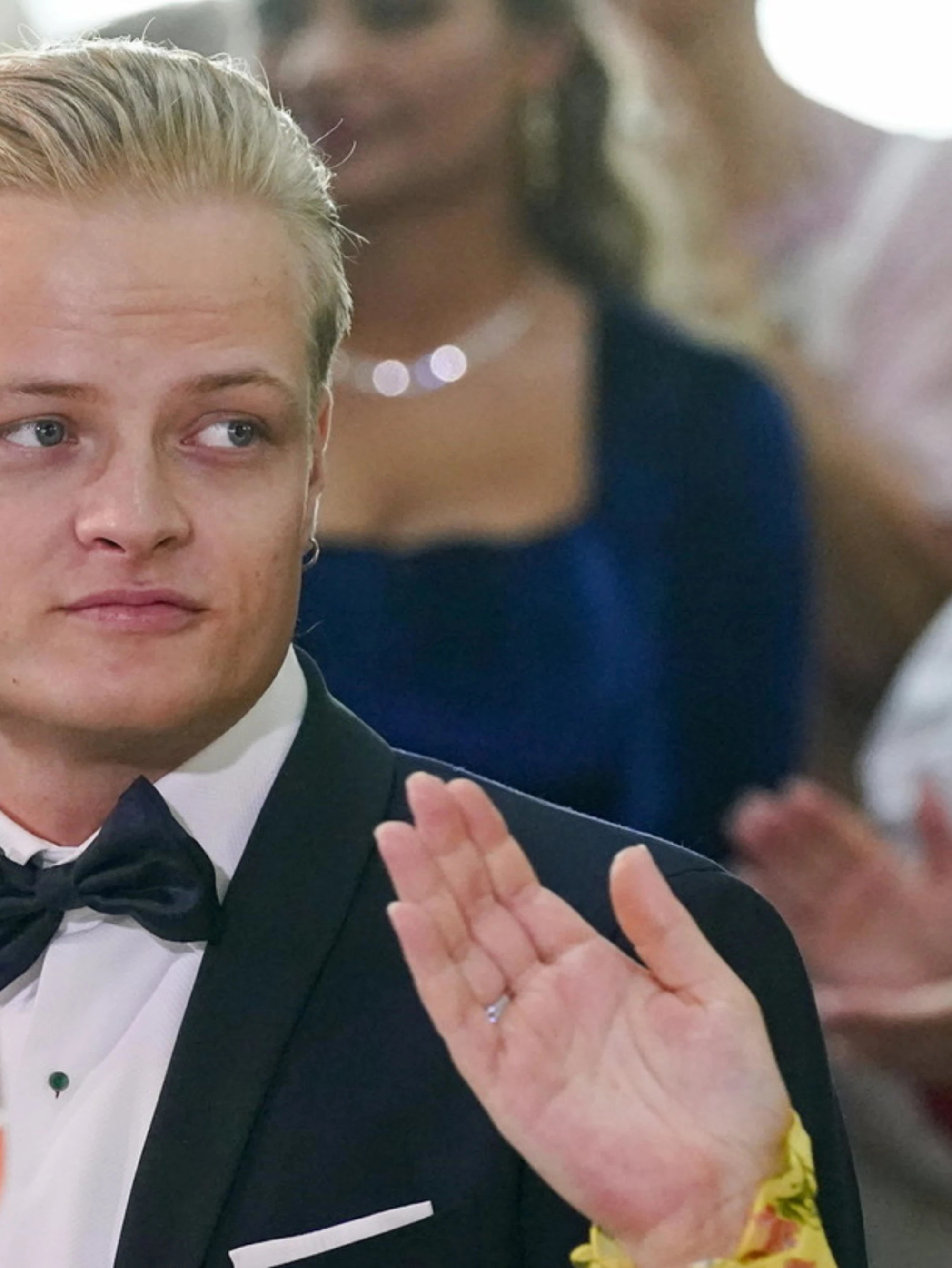Norvegia, scandalo a corte: Marius Borg Hoiby incriminato per stupro