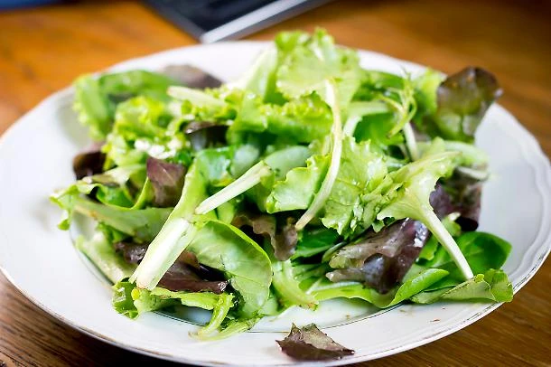 Non ti piace la verdura? Il gusto non c'entra: la scoperta scientifica che in tavola cambia tutto