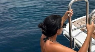 Georgina Rodriguez in bikini, &quot;foto oscene&quot;: rivolta in Arabia