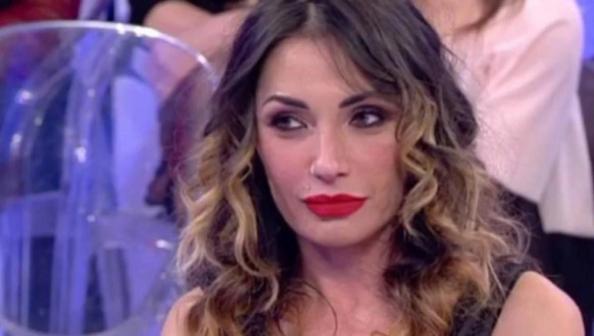 Uomini e Donne, Ida Platano confessa: "Sì, ci sentiamo...". Terremoto-vip di gossip?