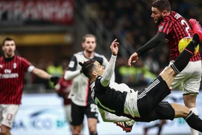 Milan-Juve è 1-1, Cr7 pareggia su rigore