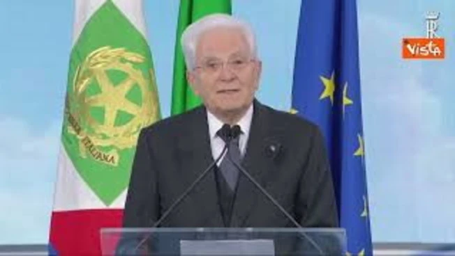 Mattarella: Basta violenze contro gli insegnanti, non siano lasciati soli