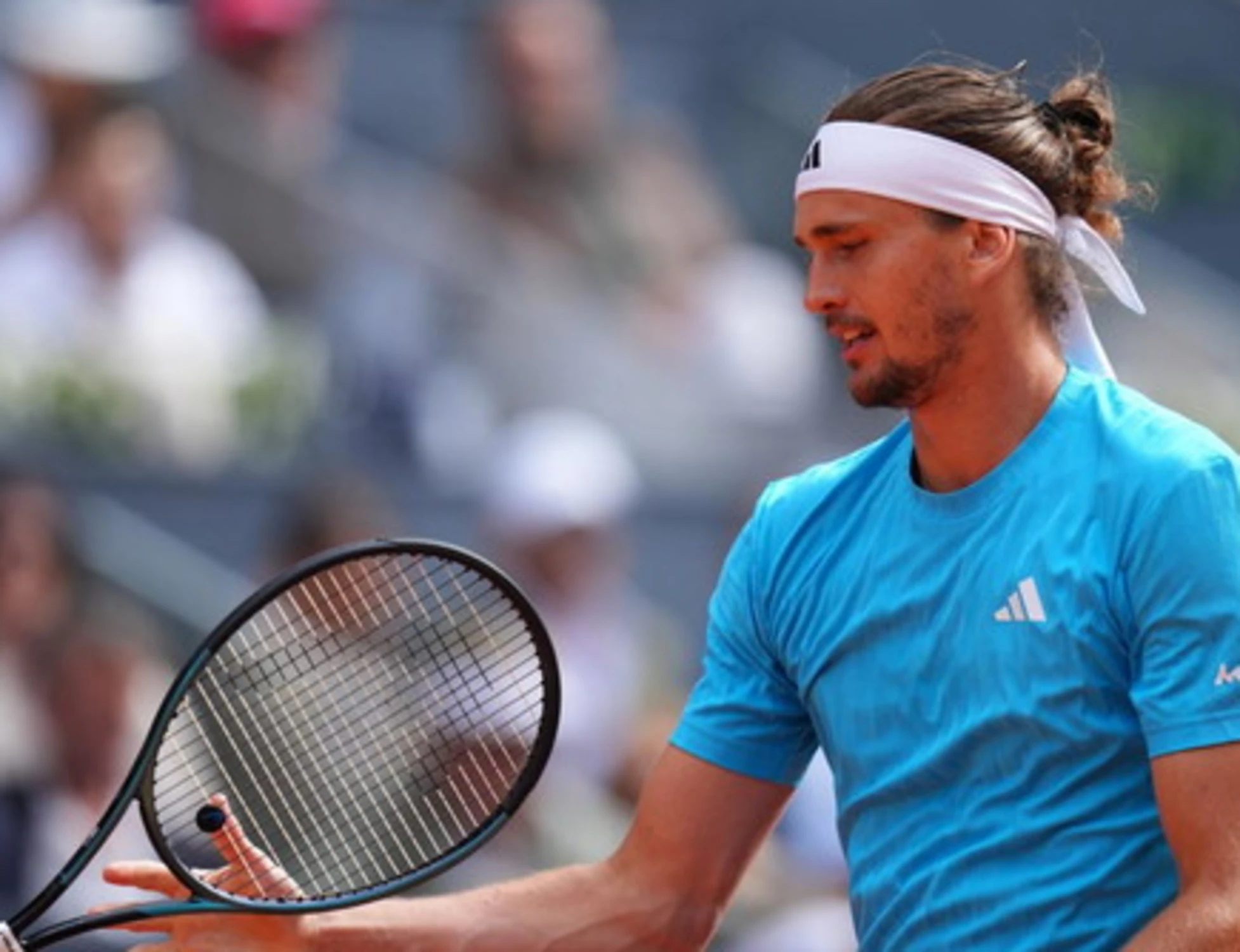 Jannik Sinner lo umilia, Zverev sbrocca: "Se la finale è di giorno..."