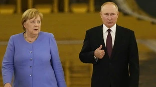 &nbsp;Merkel e Putin