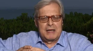 Controcorrente, Sgarbi: "Cos'è Giuseppe Conte", distrutto con una frase