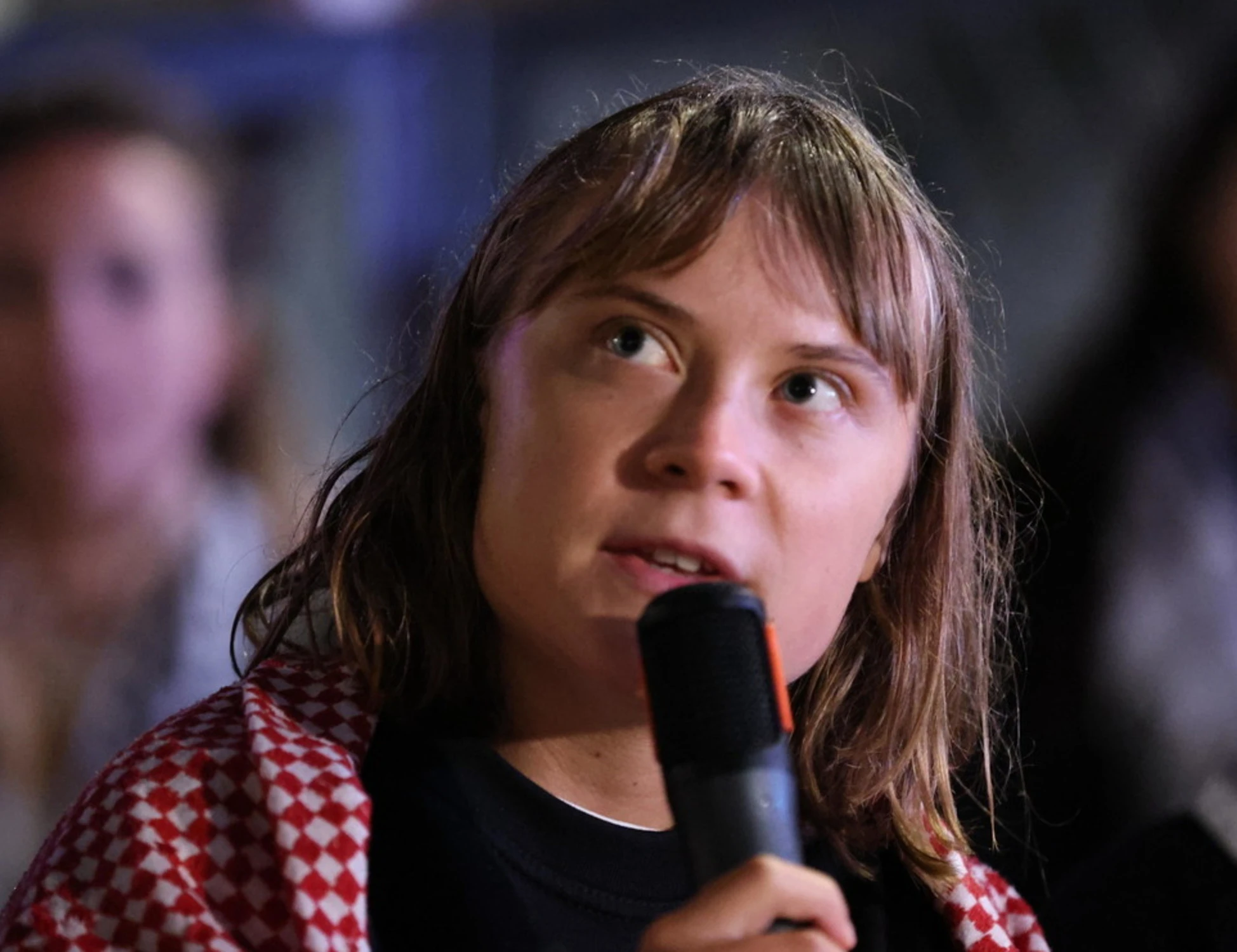 Greta Thunberg, il ridicolo rilancio dopo l'orrore rivelato dagli ostaggi