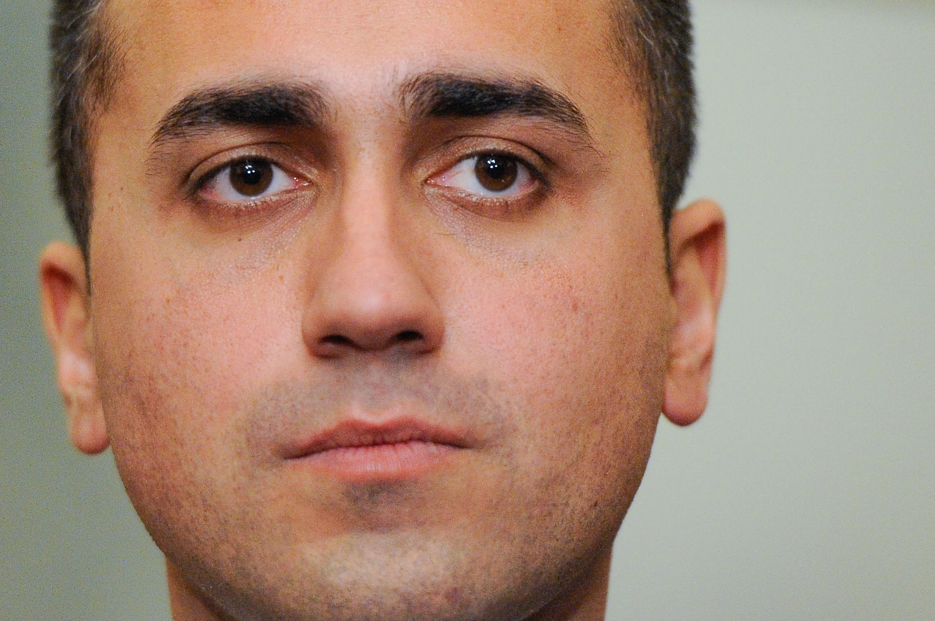 Luigi Di Maio, stangata ai furbetti del reddito di cittadinanza: "Gli ultimi cambi di residenza non valgono"