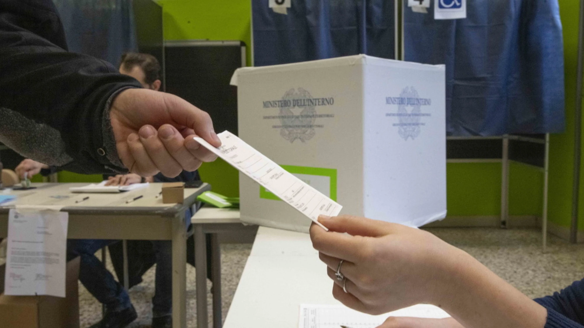 Referendum giustizia, ecco il dato dell'affluenza alle 19: segnale importante a urne aperte