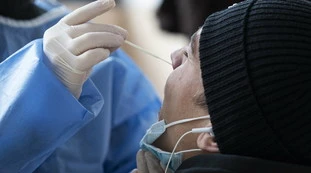 Coronavirus, bollettino 19 gennaio: 10mila contagi, oltre 600 morti. La "strana" coincidenza statistica del martedì