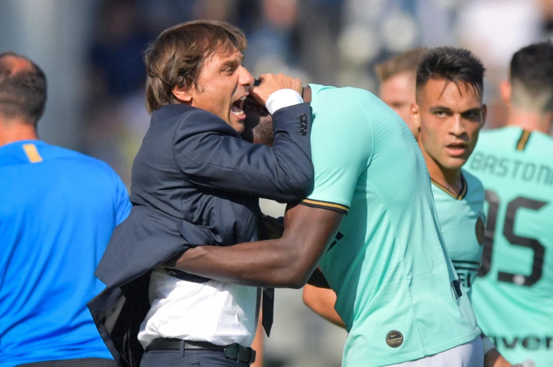 Inter, pazza anche con Conte. Lukaku-Lautaro dominano il Sassuolo ma è brivido finali: 4-3