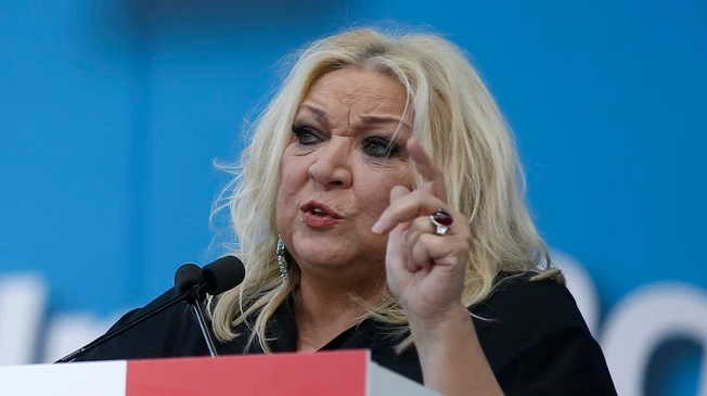 Ocean Viking, Maria Giovanna Maglie accusa Pd e M5s: "Lo sbarco? Solo dopo il voto in Emilia e Calabria"