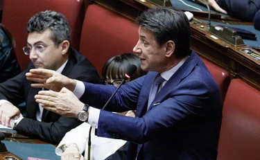 Giuseppe Conte infanga Meloni? Ma fa un'altra figuraccia