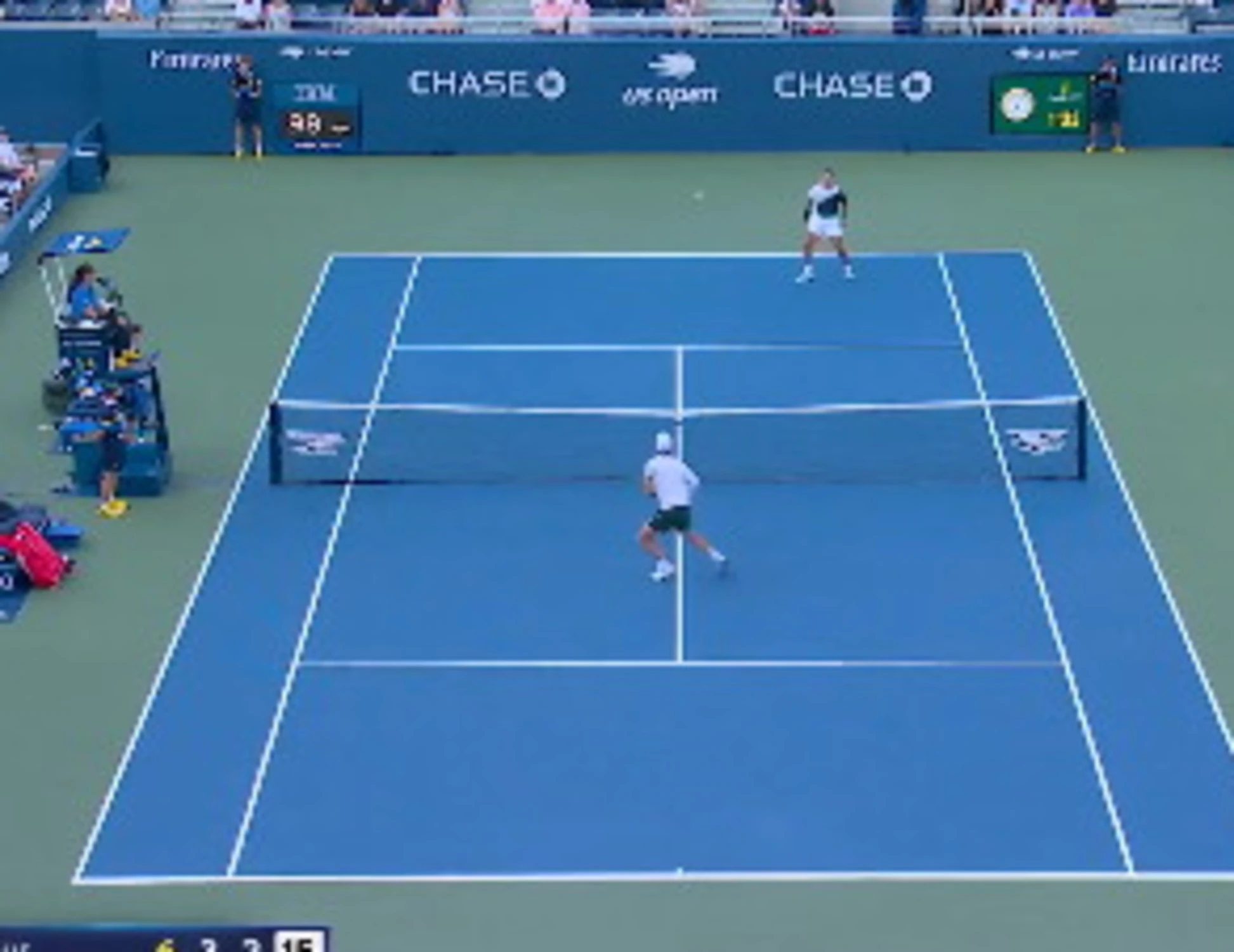 Us Open, Cobolli avanti: clamoroso punto tra le gambe, New York si inchina
