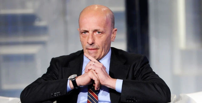 M5s, Alessandro Sallusti: "Insulti sessisti a Salvini? Ormai siamo a livello asilo Mariuccia"